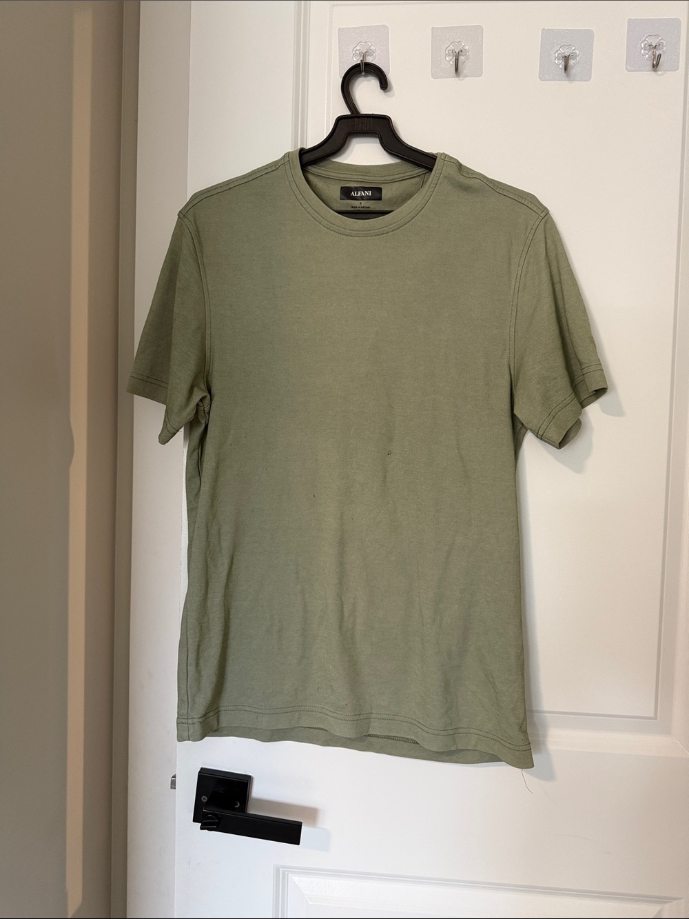 Alfani Men's Sage Green Short Sleeve Crewneck Tee